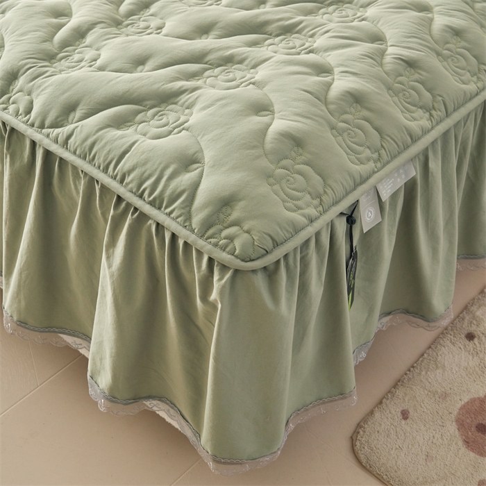 91家纺网 家纺一手货源 找家纺 3C 2024新款玫瑰水洗棉床裙式床笠 抹茶绿