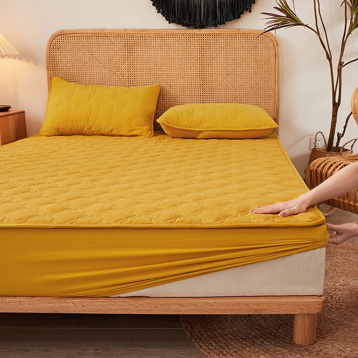 91家纺网 家纺一手货源 找家纺 3C 2024新款抗菌防螨透气防水夹棉床笠 柠檬黄