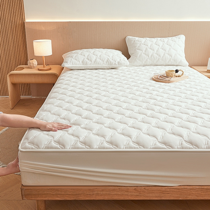 91家纺网 家纺一手货源 找家纺 3C 2024新款全棉色织水洗绵抗菌床笠 珍珠白