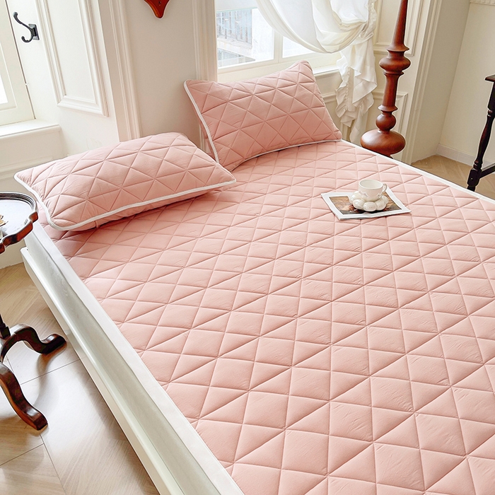 91家纺网 家纺一手货源 找家纺 3C 2024新款全棉夹棉大豆床护垫 柔粉