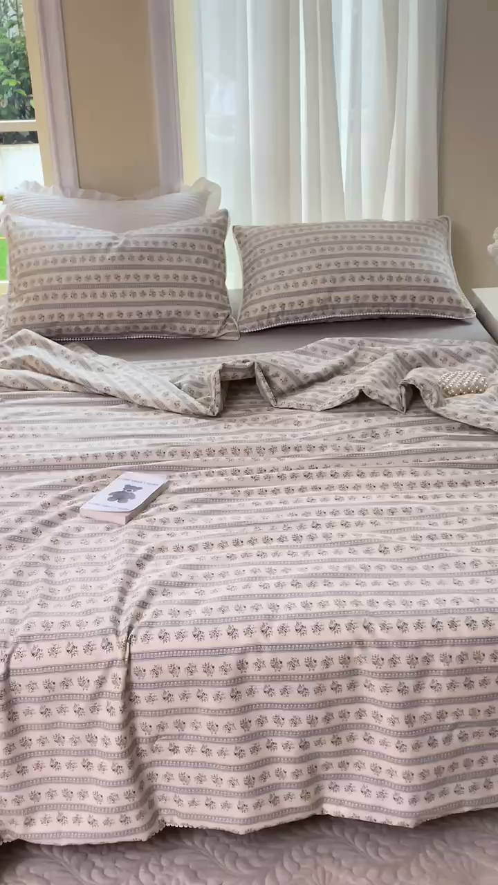 91家纺网 家纺一手货源 找家纺 优被业 2025新款全棉13372大豆夏被四件套小碎花系列 洛可可