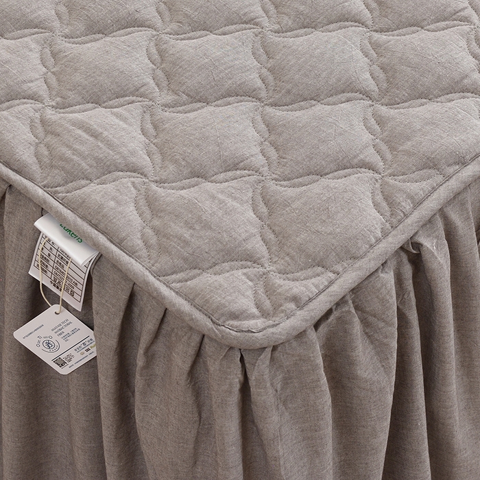 91家纺网 家纺一手货源 找家纺 3C 2024新款风车抗菌水洗棉床裙  冰山灰