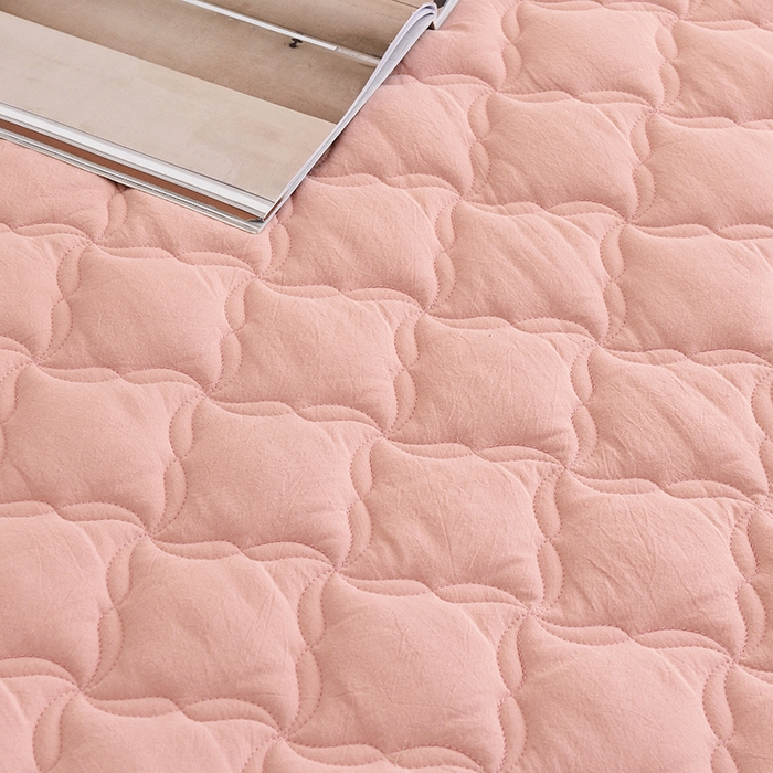 91家纺网 家纺一手货源 找家纺 3C 2024新款风车抗菌水洗棉床裙  浅豆沙