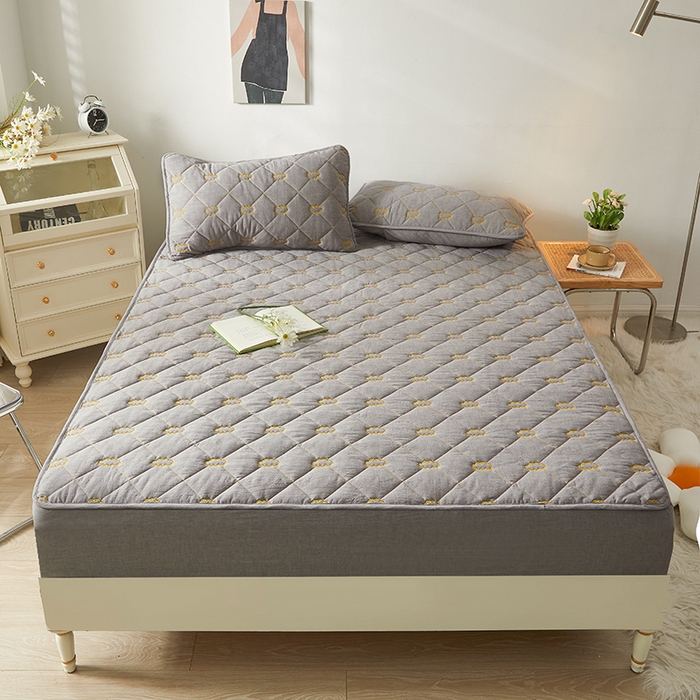 91家纺网 家纺一手货源 找家纺 3C 2024新款全棉抗菌抑菌云朵刺绣床笠 冰山灰