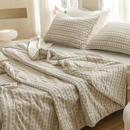 优被业 2025新款全棉13372大豆夏被四件套小碎花系列 洛可可