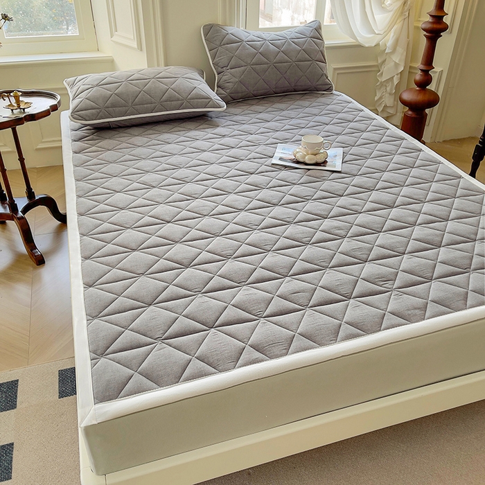 91家纺网 家纺一手货源 找家纺 3C 2024新款全棉夹棉大豆床护垫 烟灰