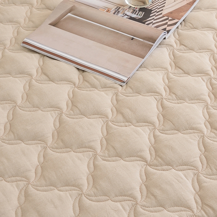 91家纺网 家纺一手货源 找家纺 3C 2024新款风车抗菌水洗棉床裙  清新灰