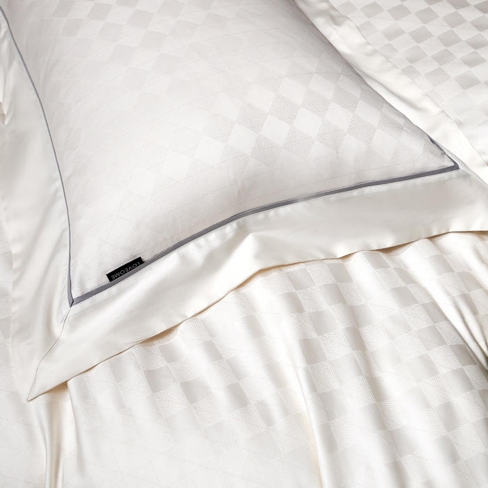 91家纺网 家纺一手货源 找家纺 U品汇 2024新款100支长绒棉提花四件套 斐乐-奶油白