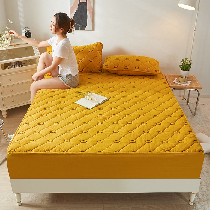 91家纺网 家纺一手货源 找家纺 3C 2024新款全棉抗菌抑菌云朵刺绣床笠 柠檬黄