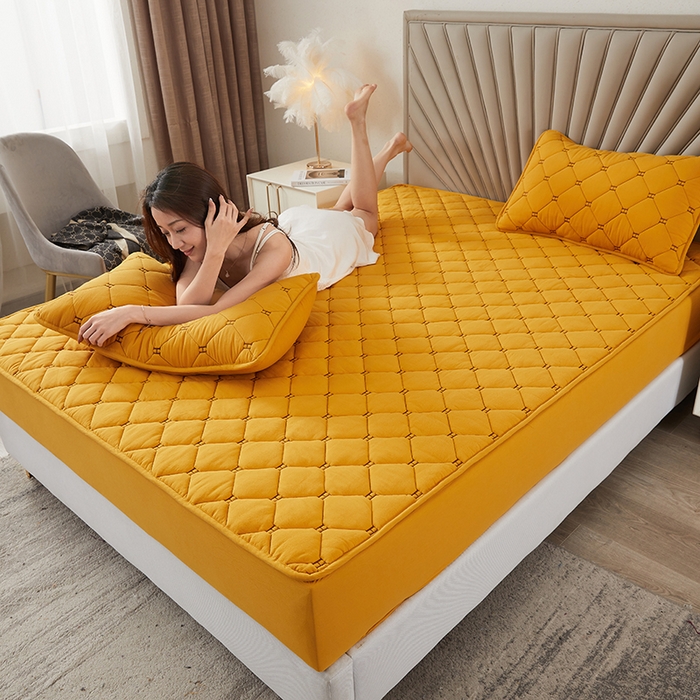 91家纺网 家纺一手货源 找家纺 3C 2024新款H标刺绣床笠 柠檬黄