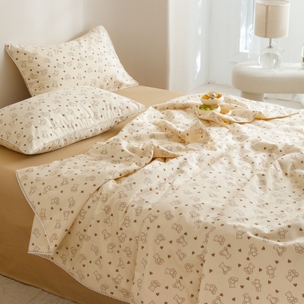 91家纺网 家纺一手货源 找家纺 （总）优被业 2025新款全棉13372大豆夏被四件套小碎花系列