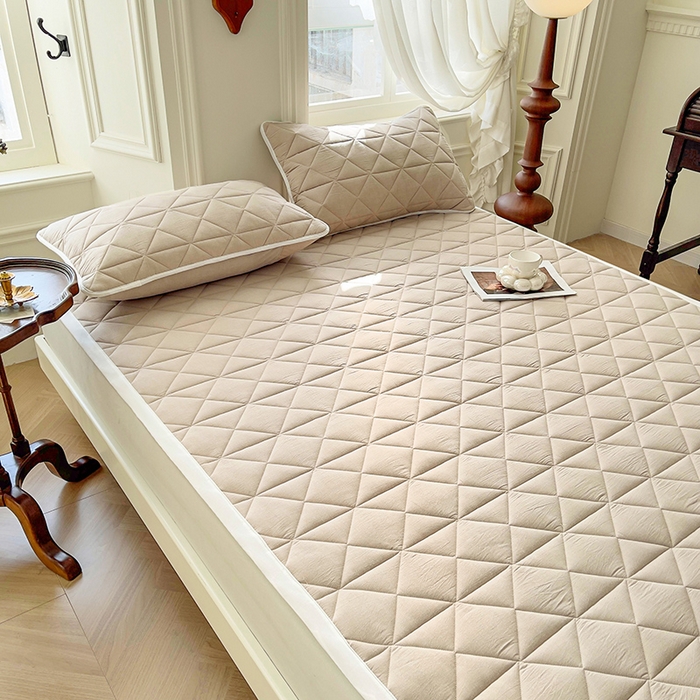 91家纺网 家纺一手货源 找家纺 3C 2024新款全棉夹棉大豆床护垫 浅驼