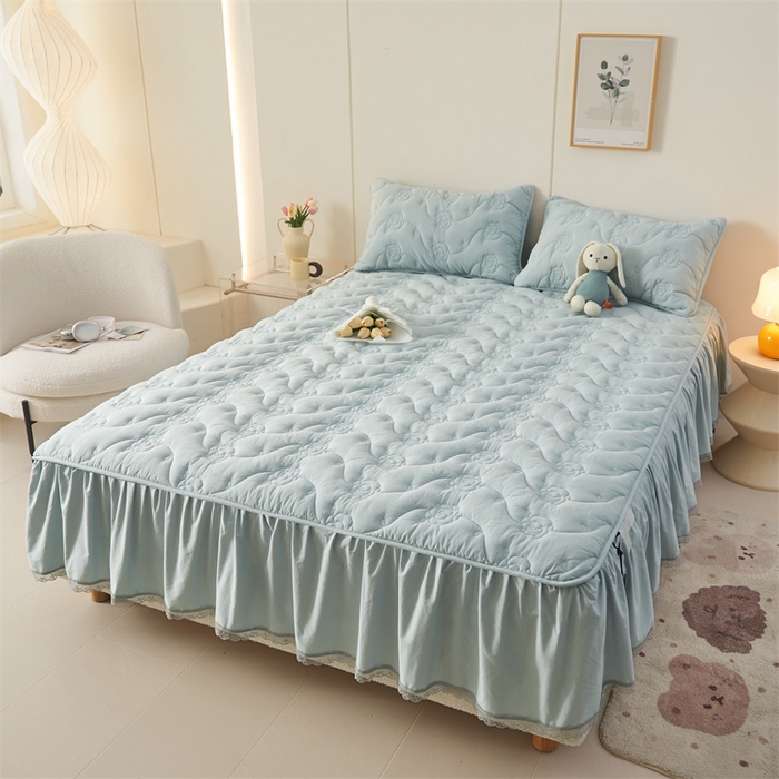 91家纺网 家纺一手货源 找家纺 3C 2024新款玫瑰水洗棉床裙式床笠 婴儿蓝