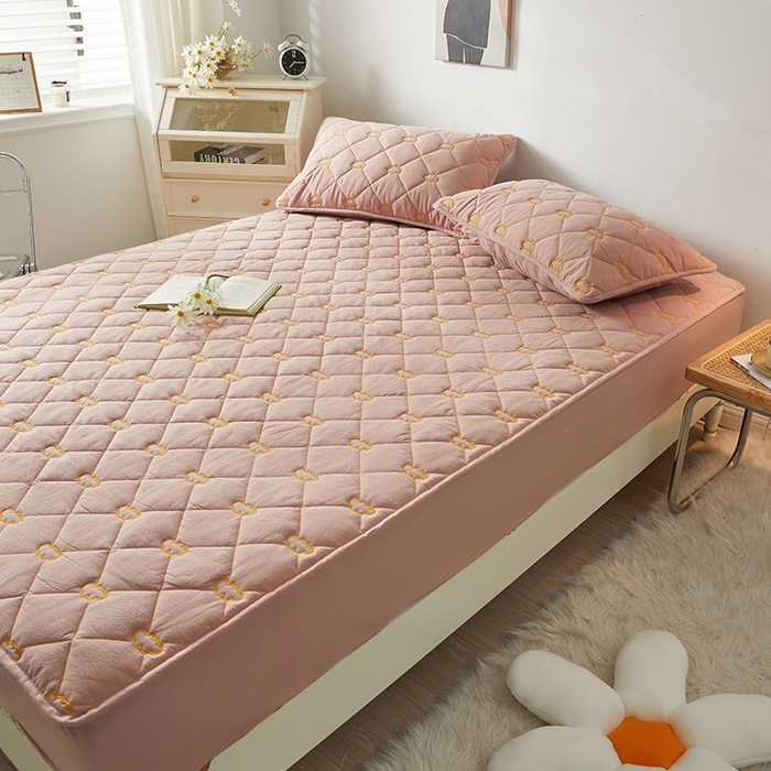 91家纺网 家纺一手货源 找家纺 3C 2024新款全棉抗菌抑菌云朵刺绣床笠 浅豆沙