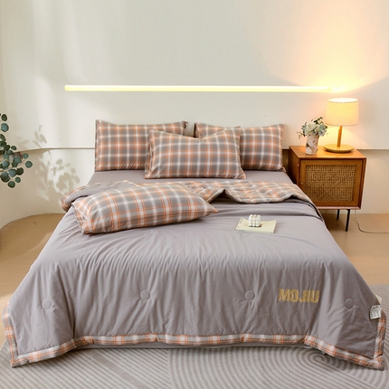 91家纺网 家纺一手货源 找家纺 莱宁 2024新款a类全棉色织水洗棉大豆夏被 浅灰
