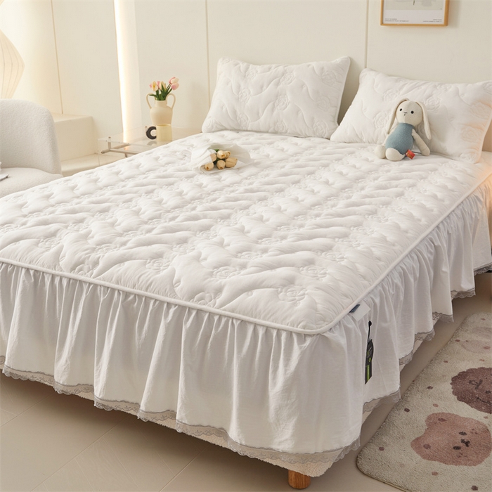 91家纺网 家纺一手货源 找家纺 3C 2024新款玫瑰水洗棉床裙式床笠 奶昔白