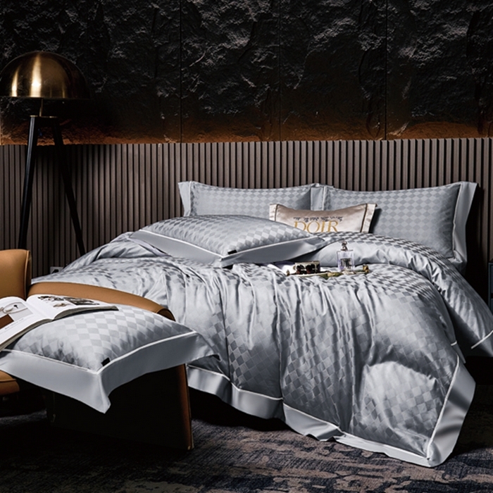 91家纺网 家纺一手货源 找家纺 U品汇 2024新款100支长绒棉提花四件套 斐乐-冰川银