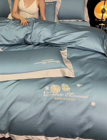 91家纺网 家纺一手货源 找家纺 瑞驰家纺2024新款长绒棉绣花四件套伊莎贝尔系列 伊莎贝尔-繁星蓝