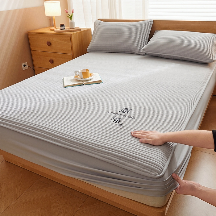 91家纺网 家纺一手货源 找家纺 喜居 2024新款原棉大豆夹棉床笠 星灰