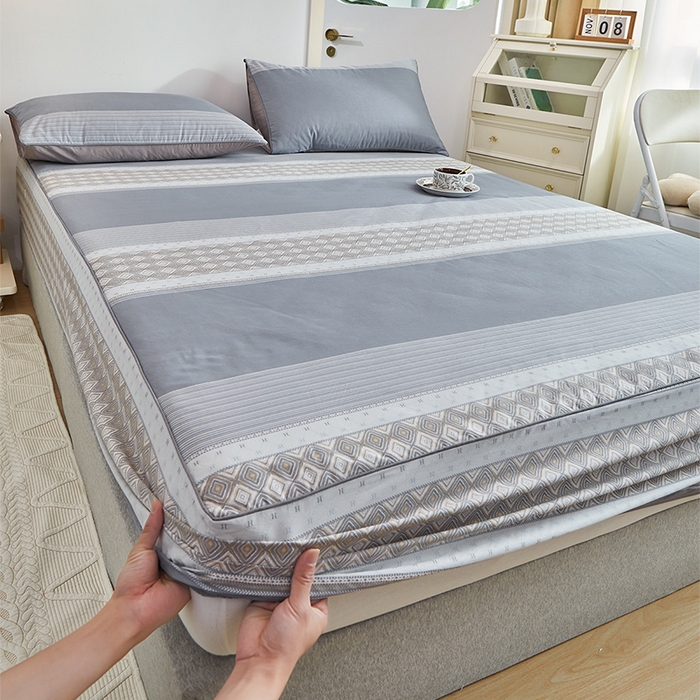 91家纺网 家纺一手货源 找家纺 元元 2024新款小清新隐藏式夹棉套件单品-夹棉床笠 印象都市-灰