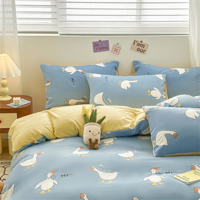 91家纺网 家纺一手货源 找家纺 古吉梦 2024新款水洗棉小清新印花四件套 水洗棉-开心鹅