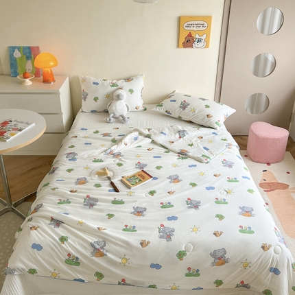 91家纺网 家纺一手货源 找家纺 暖生活 2025新款冰激淋凉感丝夏被系列