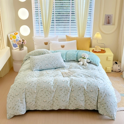 91家纺网 家纺一手货源 找家纺 （总）洺兰 2025年全棉喷气印花四件套纯棉床单床笠款小清新花卉北欧风--单被套