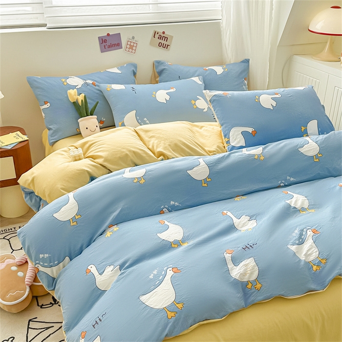 91家纺网 家纺一手货源 找家纺 古吉梦 2024新款水洗棉小清新印花四件套 水洗棉-开心鹅