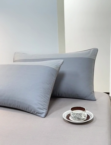 91家纺网 家纺一手货源 找家纺 元元 2024新款小清新隐藏式夹棉套件单品-夹棉枕套 印象都市-灰