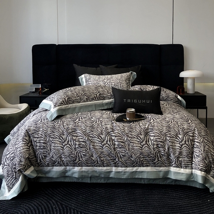 91家纺网 家纺一手货源 找家纺 （总）太古汇 2024新款长绒棉专版数码印花双拼四件套--豹纹