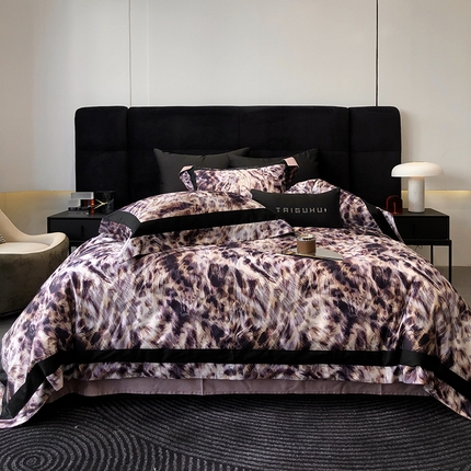 91家纺网 家纺一手货源 找家纺 （总）太古汇 2024新款长绒棉专版数码印花双拼四件套--豹纹
