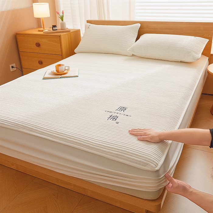 91家纺网 家纺一手货源 找家纺 喜居 2024新款原棉大豆夹棉床笠 奶白