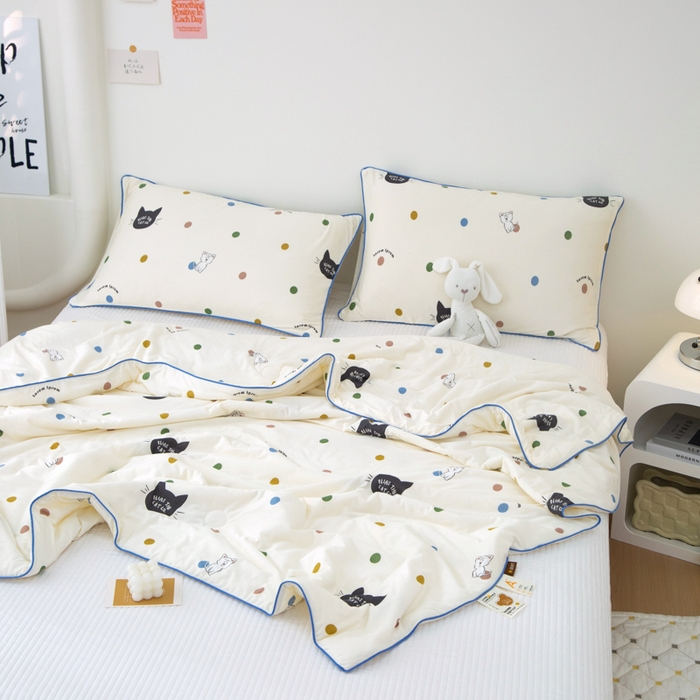 91家纺网 家纺一手货源 找家纺 维洋 2025新款A类针织大豆被夏被被子 波点黑猫