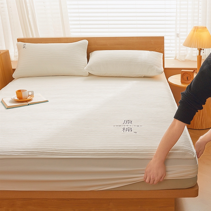 91家纺网 家纺一手货源 找家纺 喜居 2024新款原棉大豆夹棉床笠 奶白