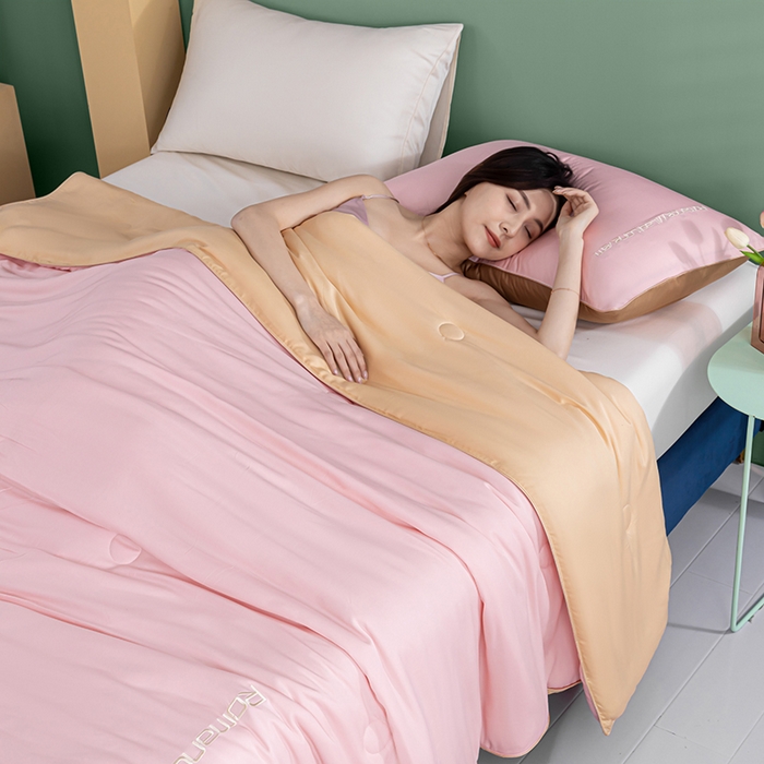 91家纺网 家纺一手货源 找家纺 子由家居 2024新款水洗真丝轻奢绣花夏被四件套 轻奢绣花-暗粉