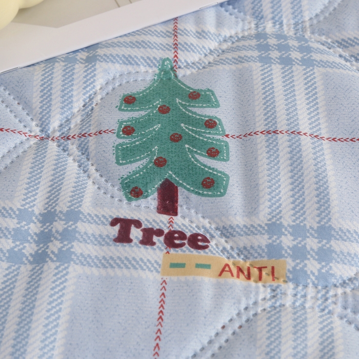 91家纺网 家纺一手货源 找家纺 被多多 2024新款清新印花亲肤绒夏被 圣诞树