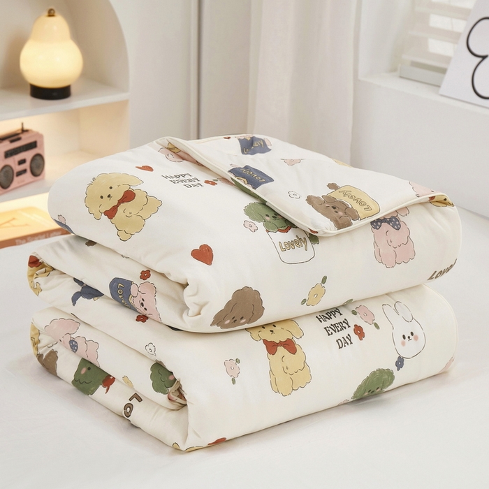 91家纺网 家纺一手货源 找家纺 丝涟家居 2025新款A类双面针织棉卡通小清新滚绳工艺夏被 茶杯狗