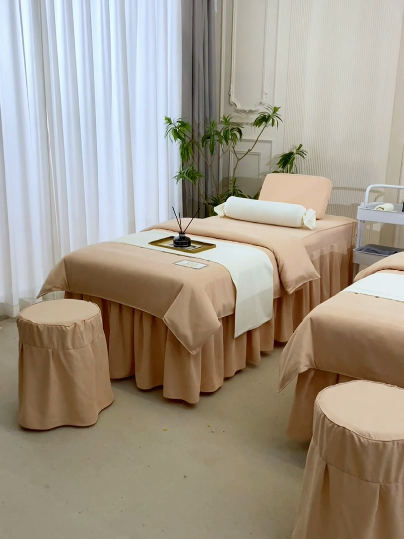 91家纺网 家纺一手货源 找家纺 不打烊家纺  (原春恩家纺) 2025新款贡棉高端床罩系列-艾米尔（此款控价128） 浅驼色