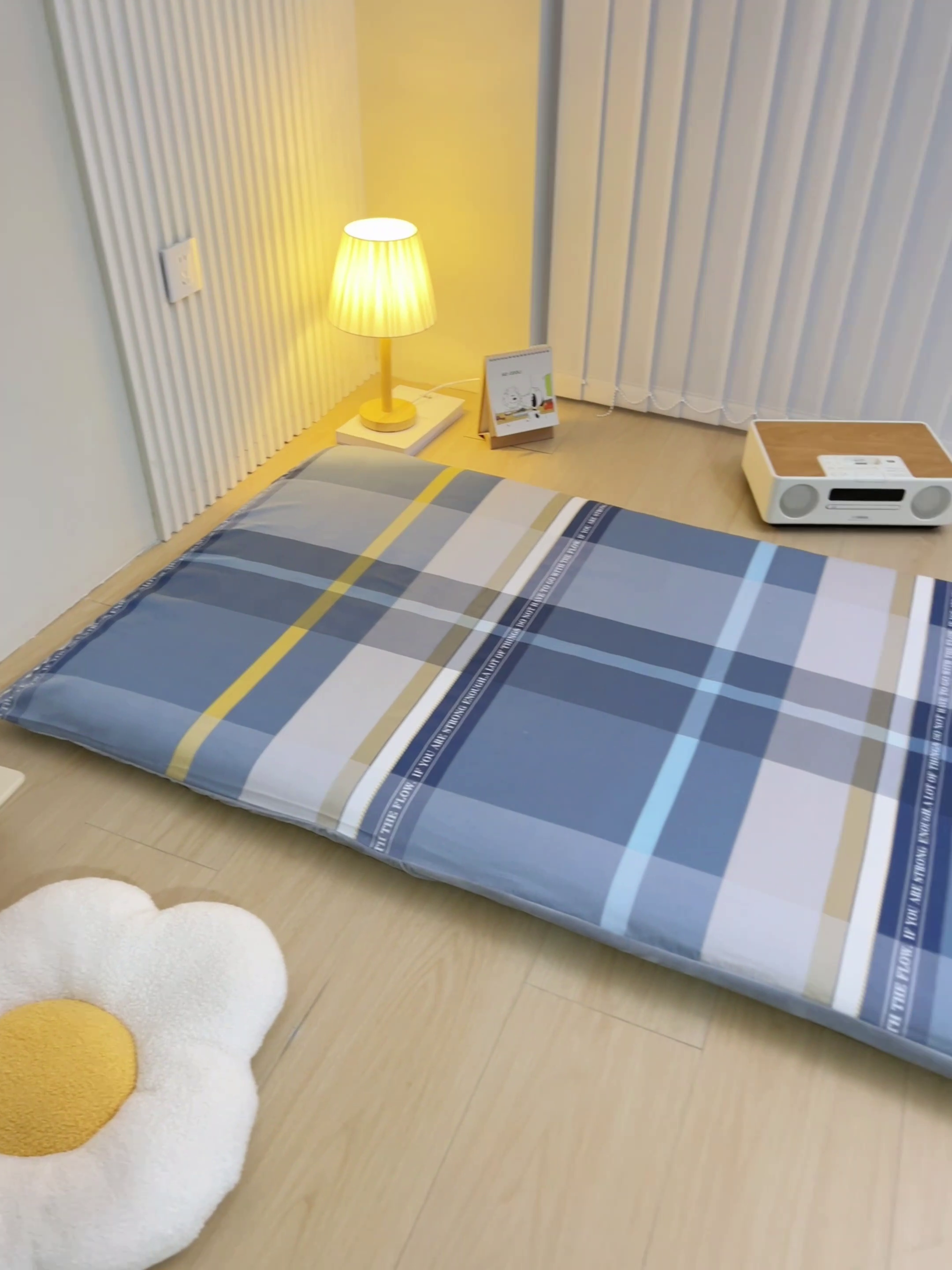 91家纺网 家纺一手货源 找家纺 凯森2024新款斜纹加厚全棉三件套寝室学生床笠上下铺床三件套 卡乐-蓝