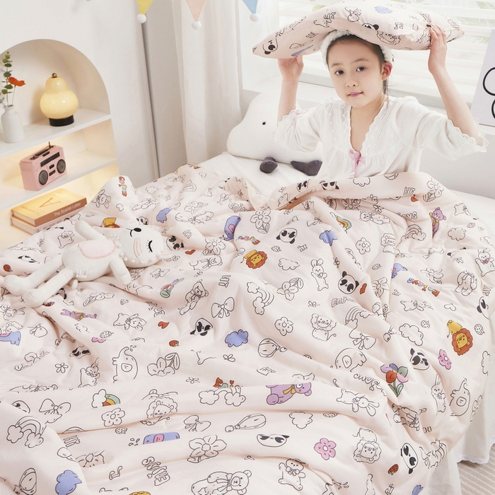 91家纺网 家纺一手货源 找家纺 丝涟家居 2025新款A类双面针织棉卡通小清新滚绳工艺夏被 动物乐园