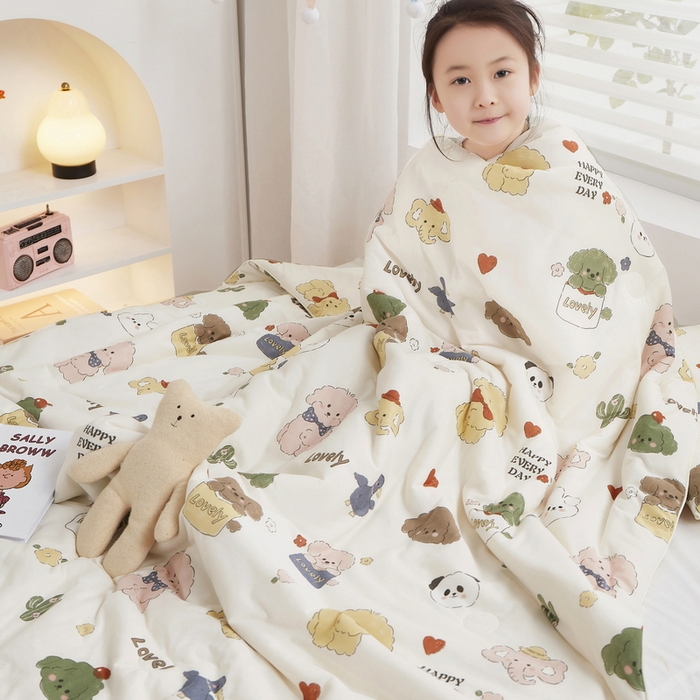 91家纺网 家纺一手货源 找家纺 丝涟家居 2025新款A类双面针织棉卡通小清新滚绳工艺夏被 茶杯狗