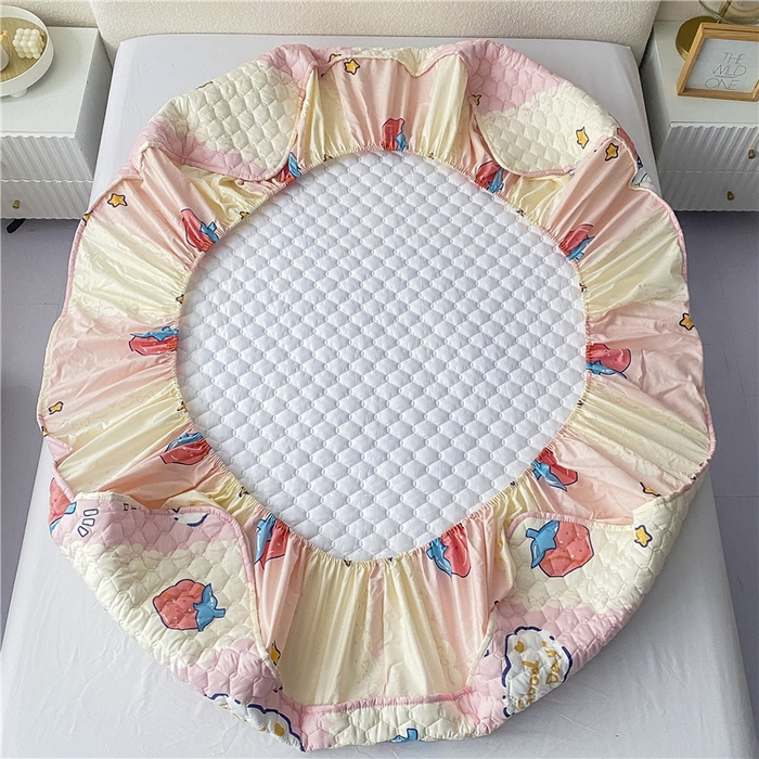 91家纺网 家纺一手货源 找家纺 九亭家纺 2024新款A类全棉抗菌夹棉床笠 全棉-草莓萌兔