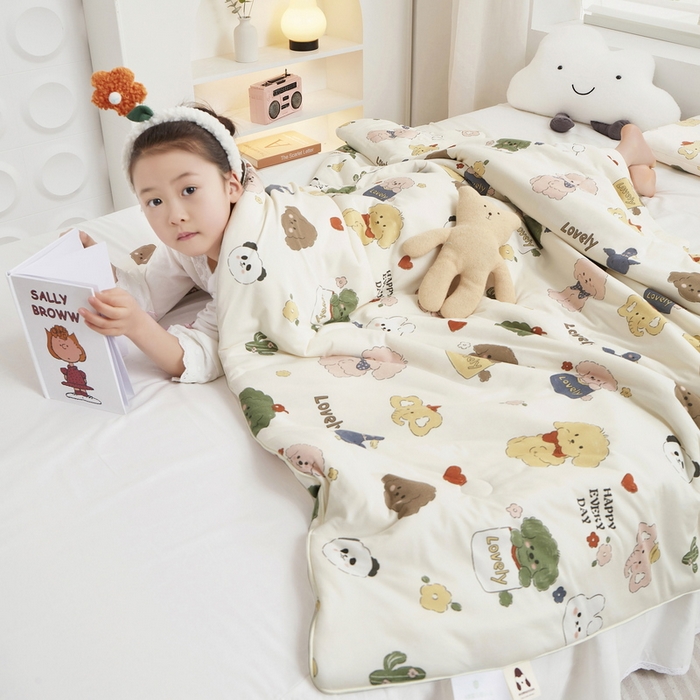 91家纺网 家纺一手货源 找家纺 丝涟家居 2025新款A类双面针织棉卡通小清新滚绳工艺夏被 茶杯狗