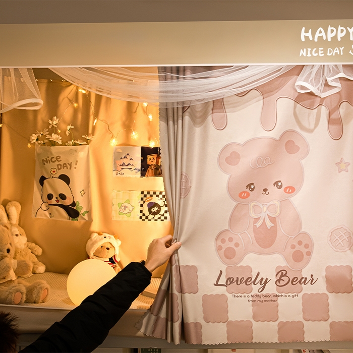 91家纺网 家纺一手货源 找家纺 澳萝拉 2024涂银99%遮光学生蚊帐 蜜糖小熊