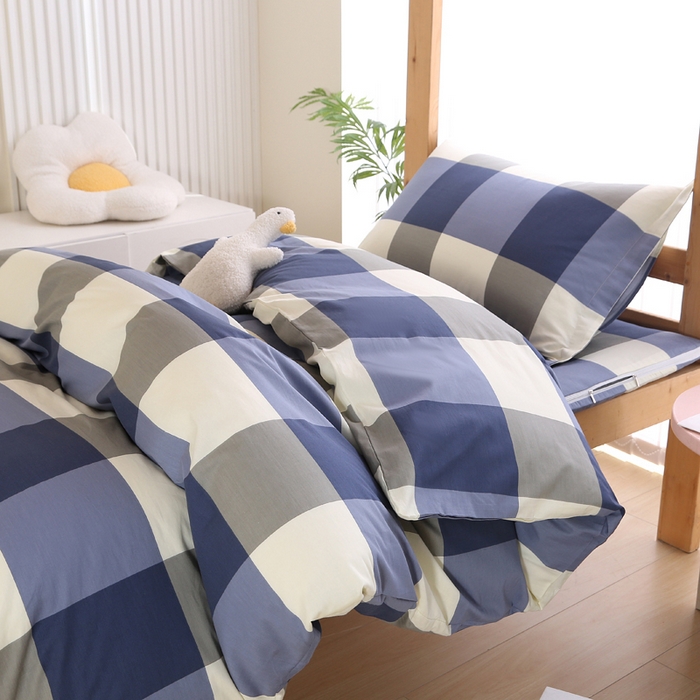 91家纺网 家纺一手货源 找家纺 凯森2024新款133x72全棉三件套纯棉学生床笠宿舍被套上下铺寝室六件套 格调-蓝