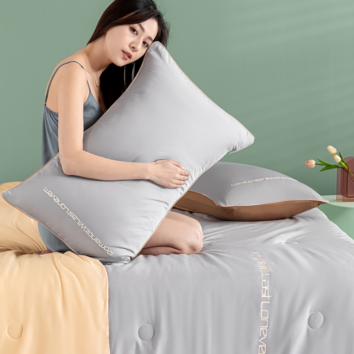 91家纺网 家纺一手货源 找家纺 子由家居 2024新款水洗真丝轻奢绣花夏被四件套 轻奢绣花-浅灰