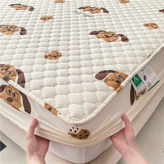 91家纺网 家纺一手货源 找家纺 九亭家纺 2024新款A类全棉抗菌夹棉床笠 全棉-饼干狗