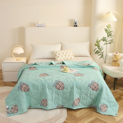 被多多 2024新款清新印花亲肤绒夏被 莓烦恼-绿
