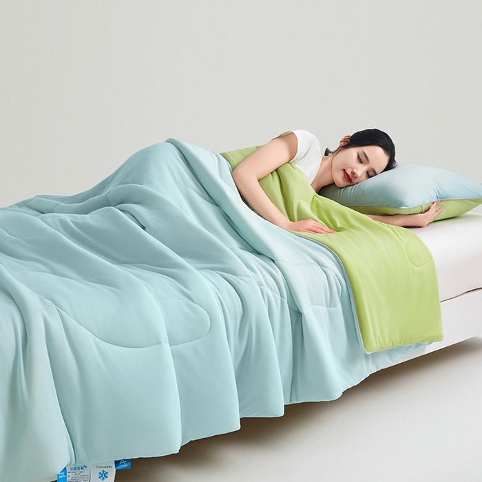 91家纺网 家纺一手货源 找家纺 米米儿家纺 2024新款A类瓜瓜凉感夏被空调被夏凉被西瓜被 冰川蓝绿