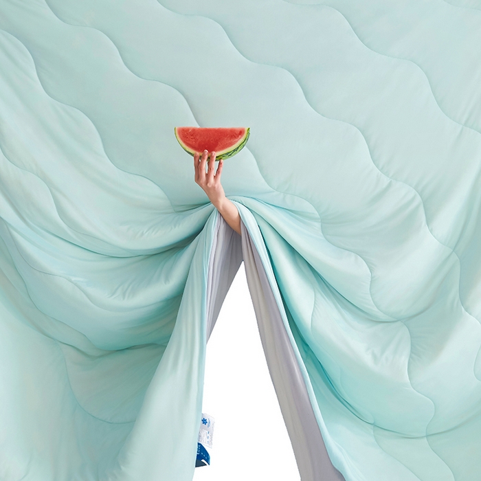 91家纺网 家纺一手货源 找家纺 米米儿家纺 2024新款A类瓜瓜凉感夏被空调被夏凉被西瓜被 冰川蓝灰